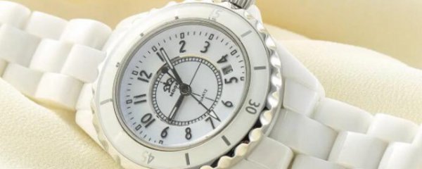 白皮表带脏了怎么清洗