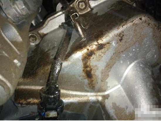 漏机油是什么原因