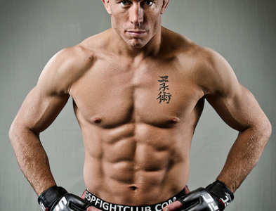 为什么腹肌不对称 健身练出来的腹肌不对称的真实原因