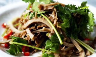 怎样制作青菜凉拌好吃 凉拌青菜的做法