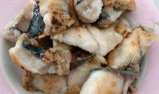 新鲜黑鱼怎样煎好吃 新鲜黑鱼如何煎好吃