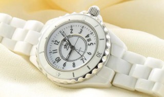 白皮表带脏了怎么清洗 白皮表带脏了如何清洗