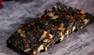 阿胶糕用什么材料做的 阿胶糕的制作方法与配料是什么
