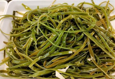 裙带菜跟海带有什么区别图片 裙带菜和海带哪个营养价值高