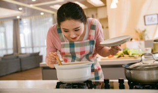 煮羊肠子放什么调料 制作羊肠汤的调料