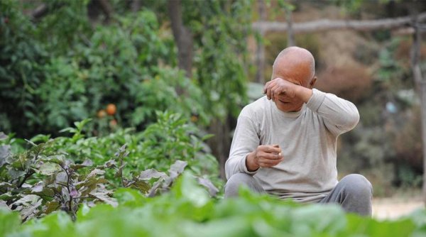 子女为什么不能对老人太孝顺