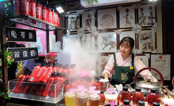 宽窄巷子和锦里的区别