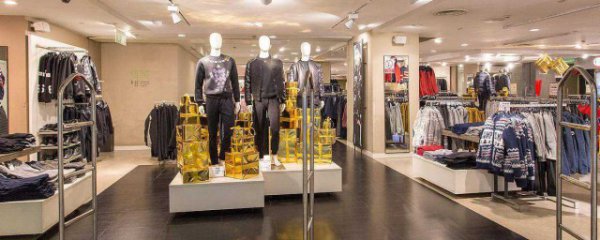 服装店放什么最旺财