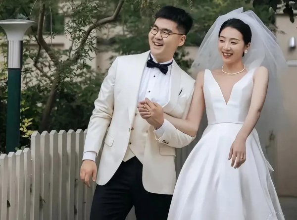 中国女篮赵爽个人资料