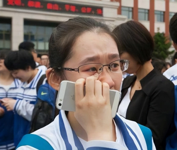 孩子高考前压力大焦虑怎么办