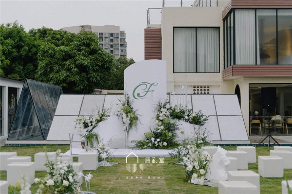 酒店婚宴一般多少钱一桌