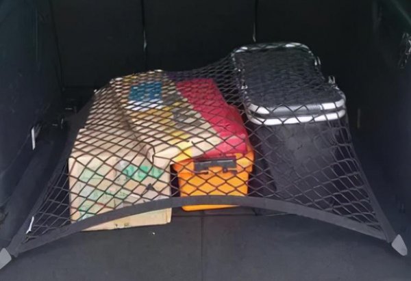 轿车后备箱能拉多少斤