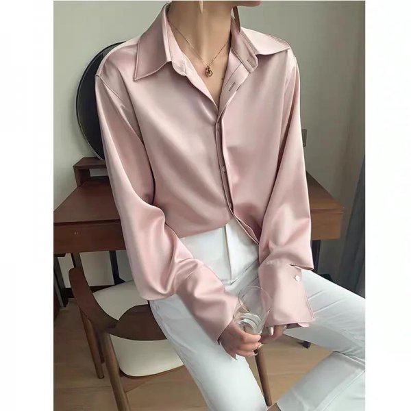 皮粉色配什么颜色好看图片