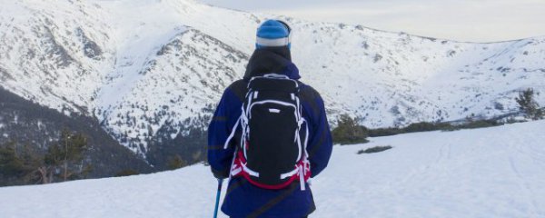 背包长霉斑怎么洗掉