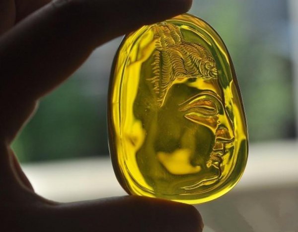 什么样的蜜蜡品质最好