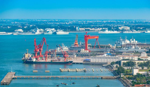 雷州半岛地理位置重要性的特征