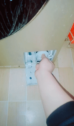 洗衣机怎么拆开清洗内胆