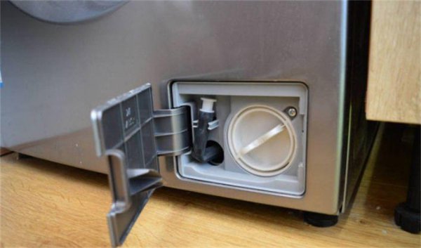 洗衣机怎么拆开清洗内胆