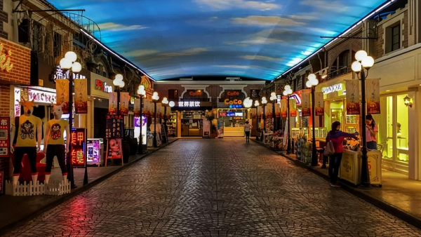 云南昆明市区必去景点