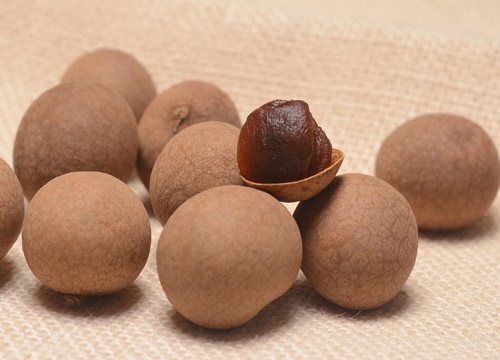 桂圆干能直接吃吗