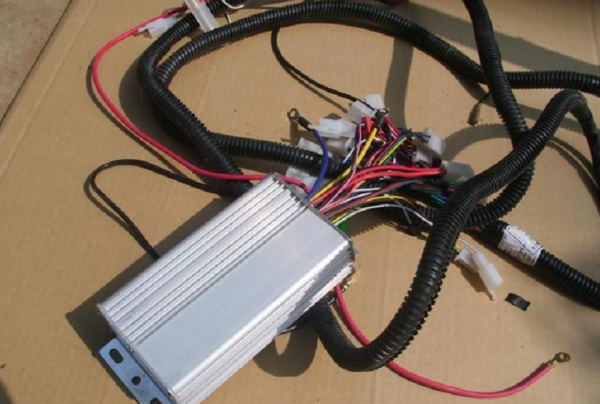 电动车上坡没力是什么原因