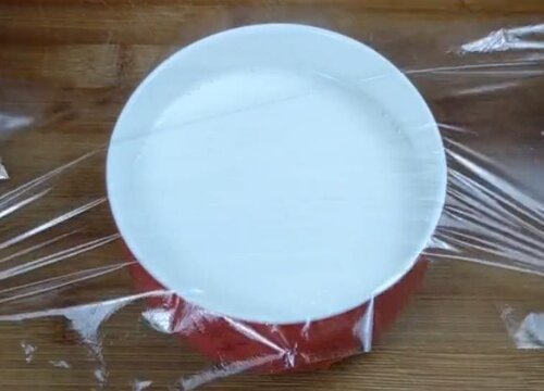 过期牛奶如何浇灌绿萝叶片油绿