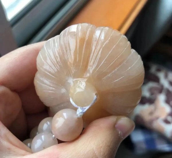 佘太翠是什么玉石