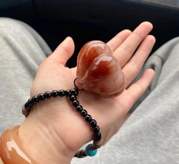 佘太翠是什么玉石