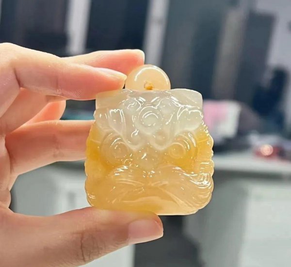 佘太翠是什么玉石