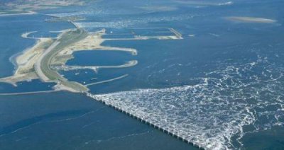 rotterdam是哪个国家的港口 鹿特丹港口介绍