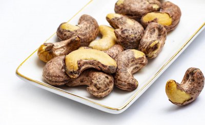 中国腰果产地是哪里 我国为何没有大面积种植腰果