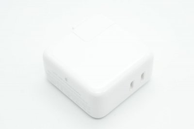 知名充电器品牌排行榜 深受人青睐的充电器品牌推荐