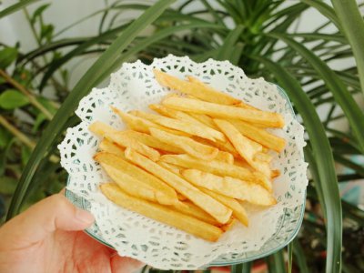 炸薯条用什么淀粉 炸薯条裹什么淀粉才会又酥又脆