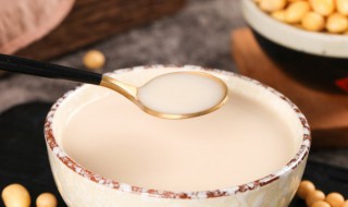 豆浆怎么算是煮熟了 怎么判断豆浆是否熟了