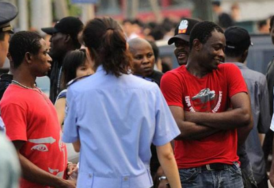 三非人员指的是什么 为何来我国的黑人数量逐渐减少