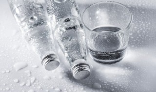 如何选购学饮水杯 怎么选购学饮水杯