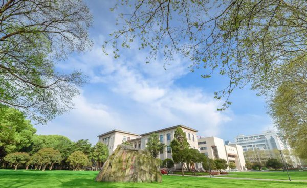 华中科技大学王牌专业及分数线