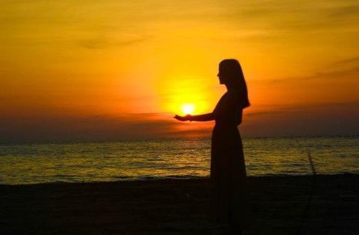 一个人内心孤独的表现