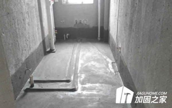 楼上漏水楼下墙体渗水怎么办