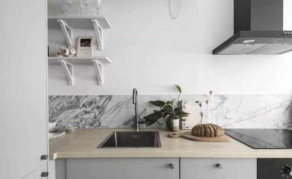 厨房的台面用什么材质的最好