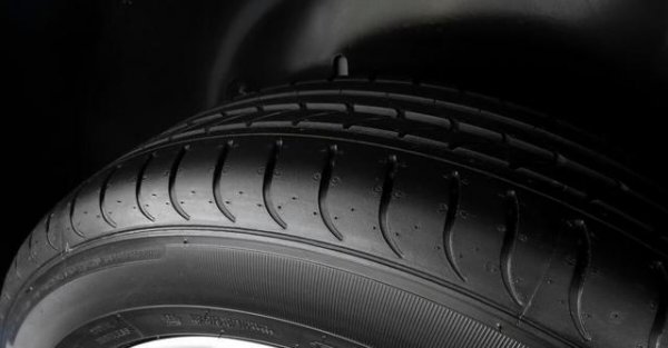 车子停露天好还是地下车车库好