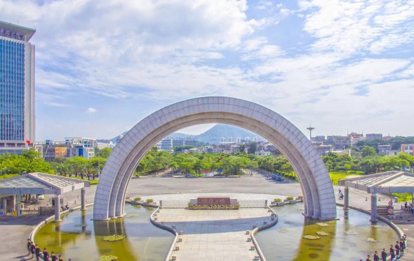 泉州市面积是多少平方公里