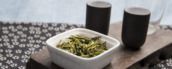 家里如何清洗茶杯