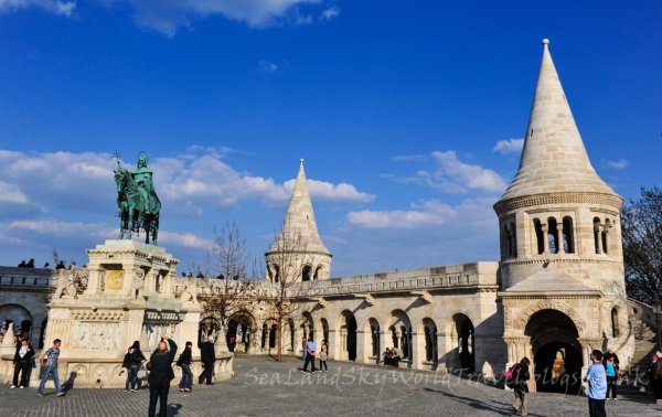 布达佩斯是哪个国家的