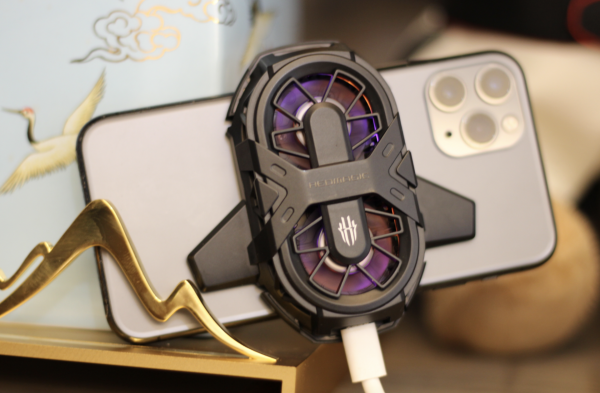 苹果手机一用就发烫是什么原因