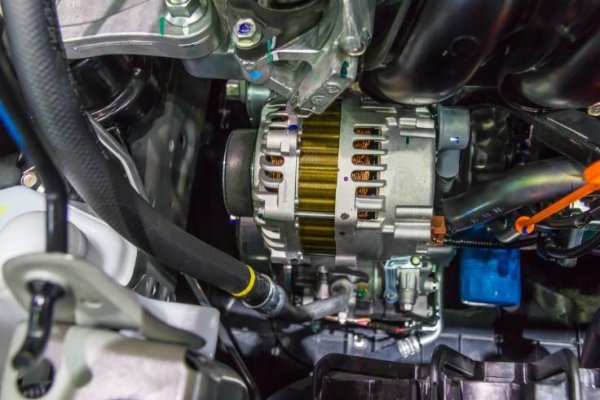 汽车怠速高是什么原因