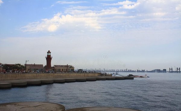 大连和沈阳哪个繁华名气大