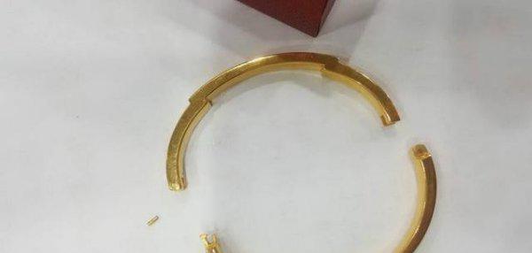 金镯子带右手旺自己