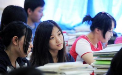 如何知道同桌喜欢你 同桌有这3种信号八成是暗恋你