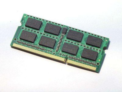 电脑内存条和固态硬盘区别 不同点在哪些方面